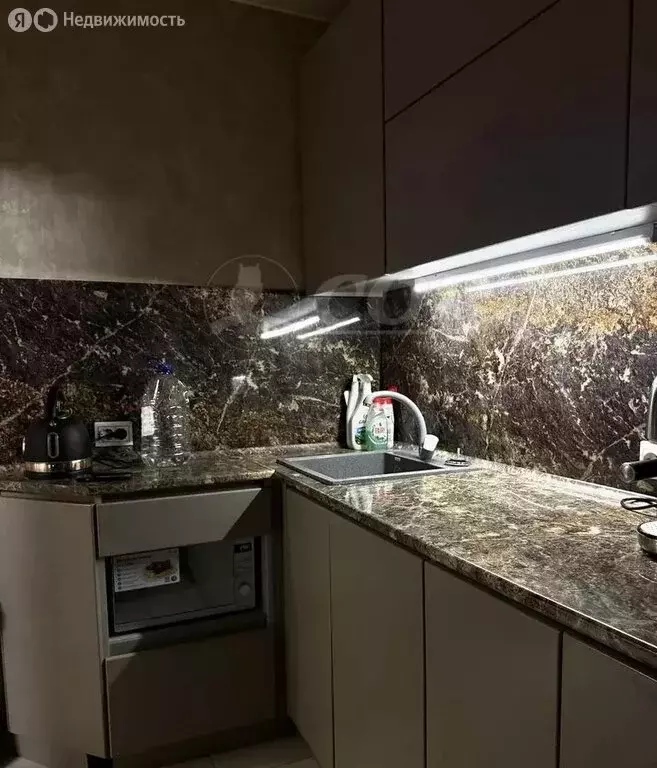 1-комнатная квартира: Курган, улица Дзержинского, 37А (30 м) - Фото 1