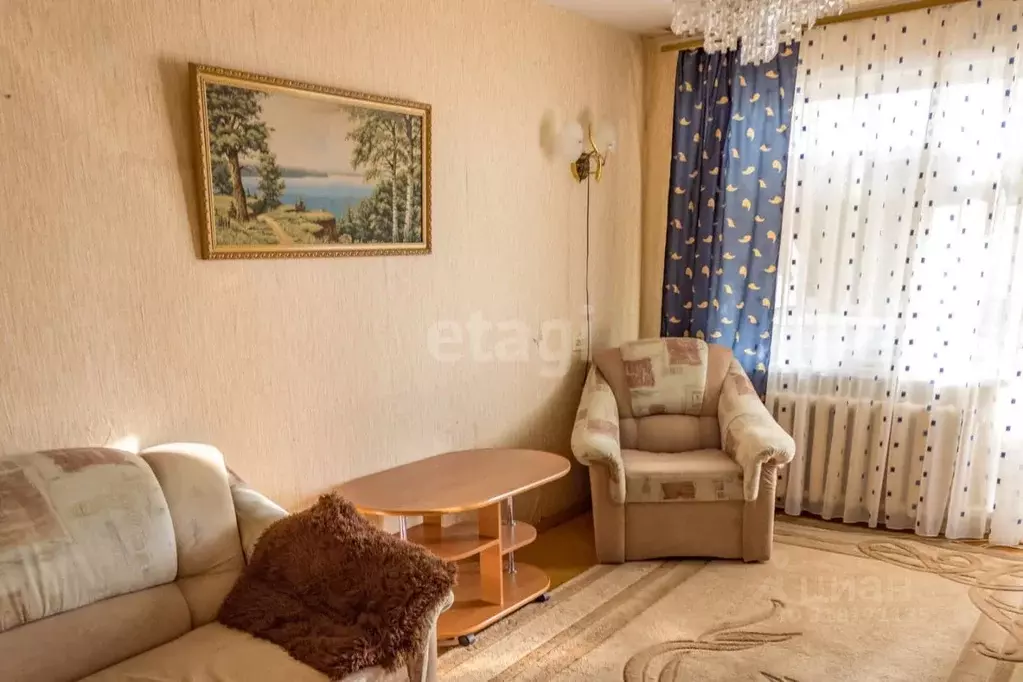 3-к кв. Мордовия, с. Лямбирь ул. Гражданская, 19 (61.2 м) - Фото 1