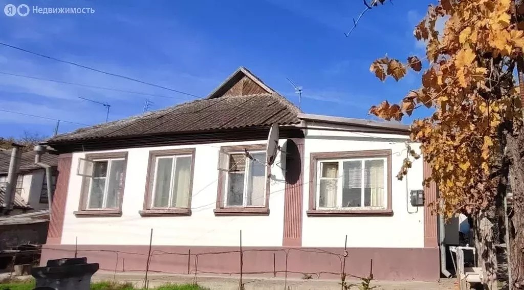 Дом в Бахчисарай, Подгородняя улица, 30А (67.8 м) - Фото 1