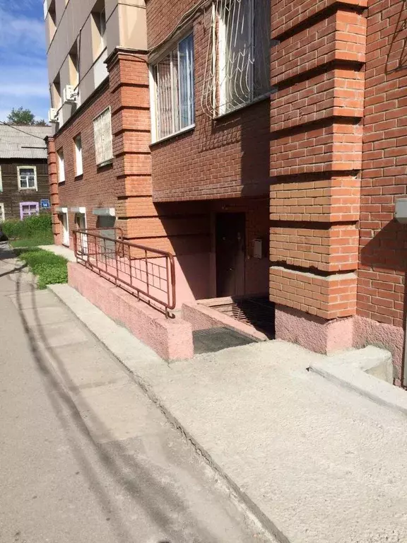 Помещение свободного назначения в Новосибирская область, Новосибирск ... - Фото 0