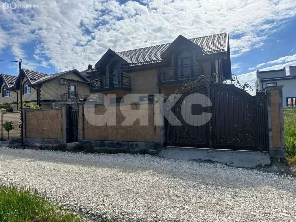 Дом в село Супсех, Орловская улица, 42 (214 м) - Фото 1