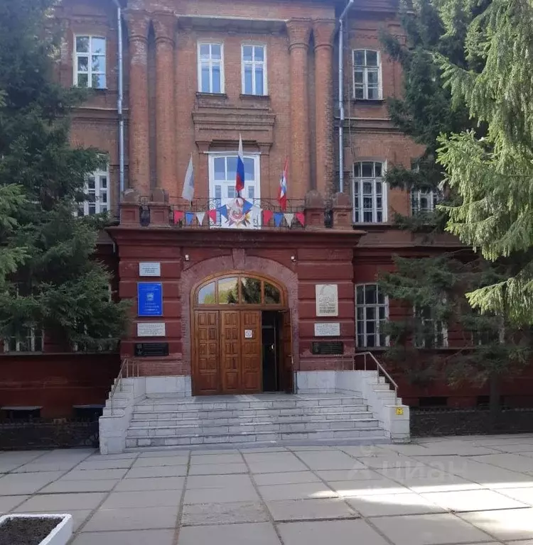 Помещение свободного назначения в Омская область, Омск Октябрьская ... - Фото 1