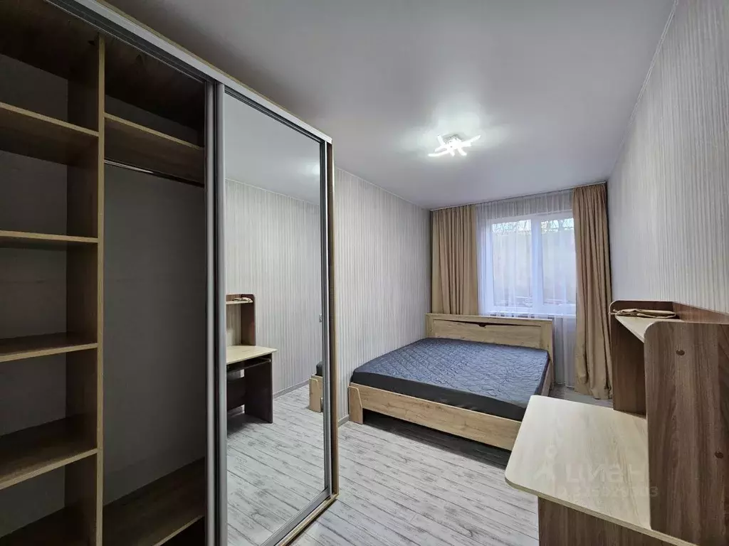 2-к кв. Крым, Симферополь ул. Красных подпольщиков, 16 (37.0 м) - Фото 1