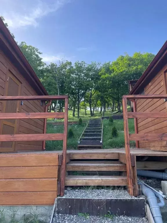 Дом в Дагестан, Казбековский район, Дубки пгт, 2-й кв-л 15 (30 м) - Фото 1