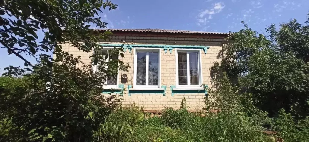 Дом в Белгородская область, Губкинский городской округ, с. Скородное ... - Фото 1