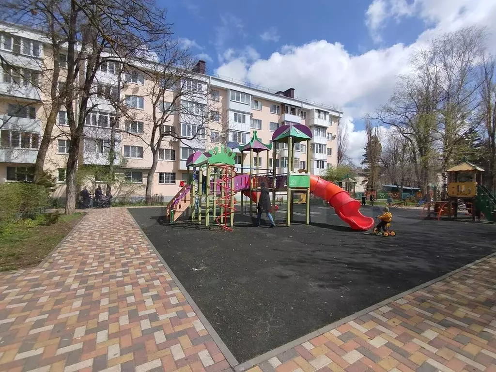 3-к. квартира, 60 м, 3/5 эт. - Фото 1