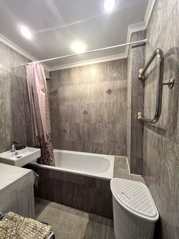 Продаётся 2-к квартира, 56 м - Фото 0