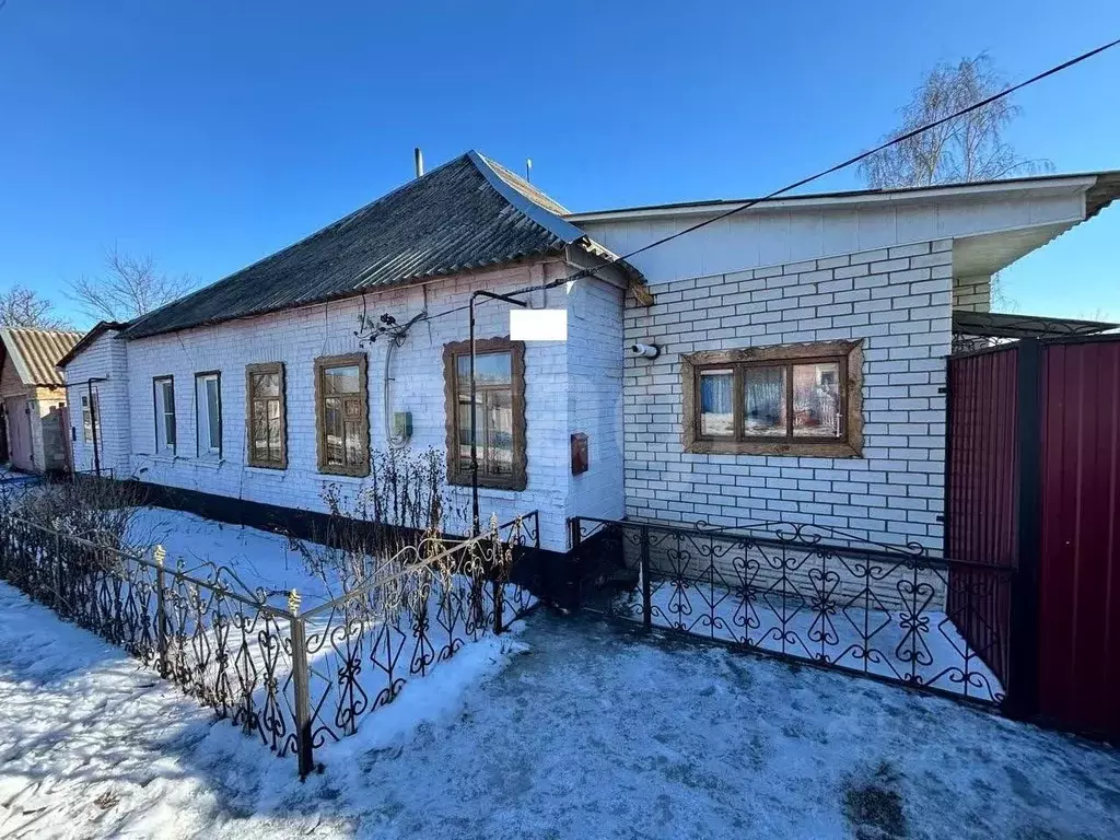 Дом в Белгородская область, Валуйский муниципальный округ, с. ... - Фото 2