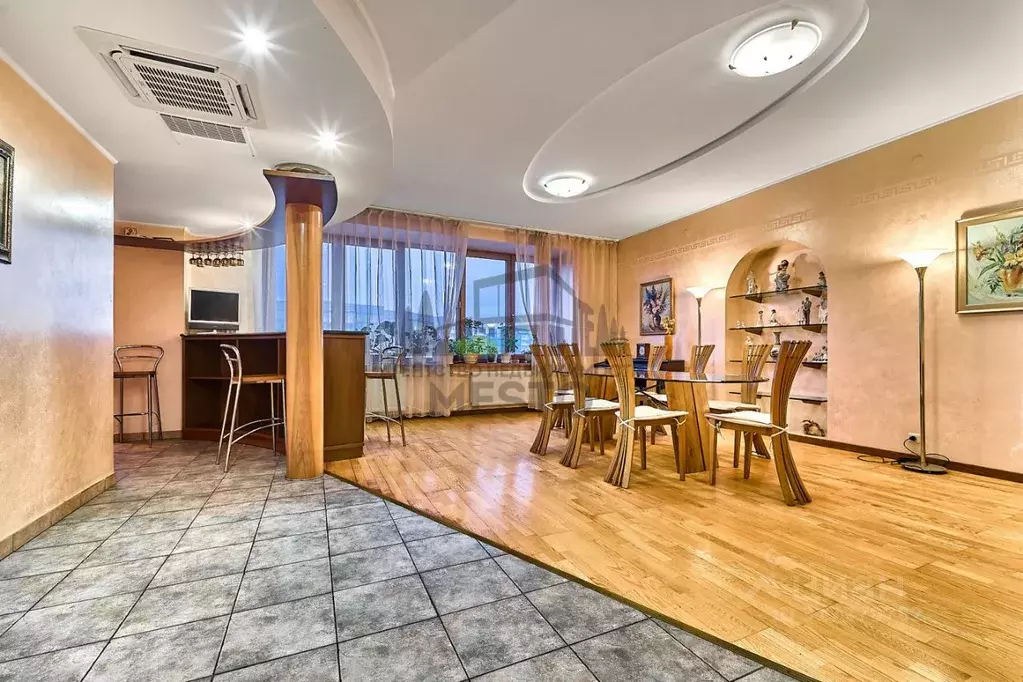 5-к кв. Калужская область, Обнинск ул. Гагарина, 27 (244.0 м) - Фото 0