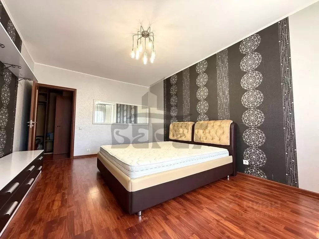 2-к кв. Башкортостан, Уфа ул. Гоголя, 79 (80.0 м) - Фото 1