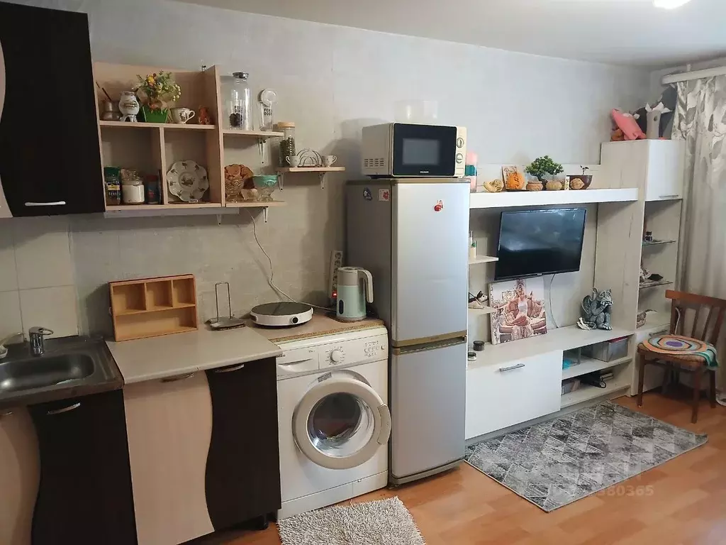 Студия Красноярский край, Красноярск ул. 60 лет Октября, 18 (18.0 м) - Фото 1