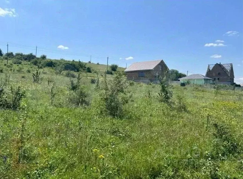 Участок в Крым, Симферопольский район, с. Мирное 2 (6.0 сот.) - Фото 1