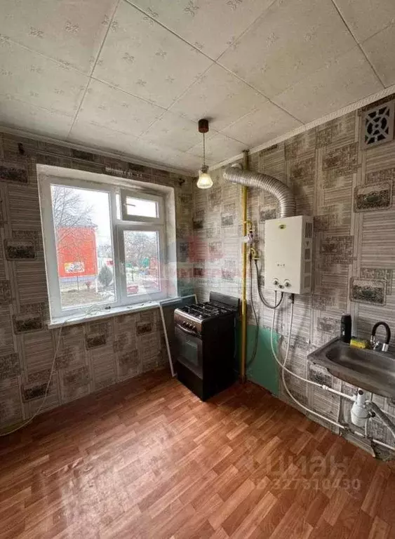 2-к кв. Белгородская область, Шебекино ул. Матроса Шарапова, 8 (44.3 ... - Фото 1