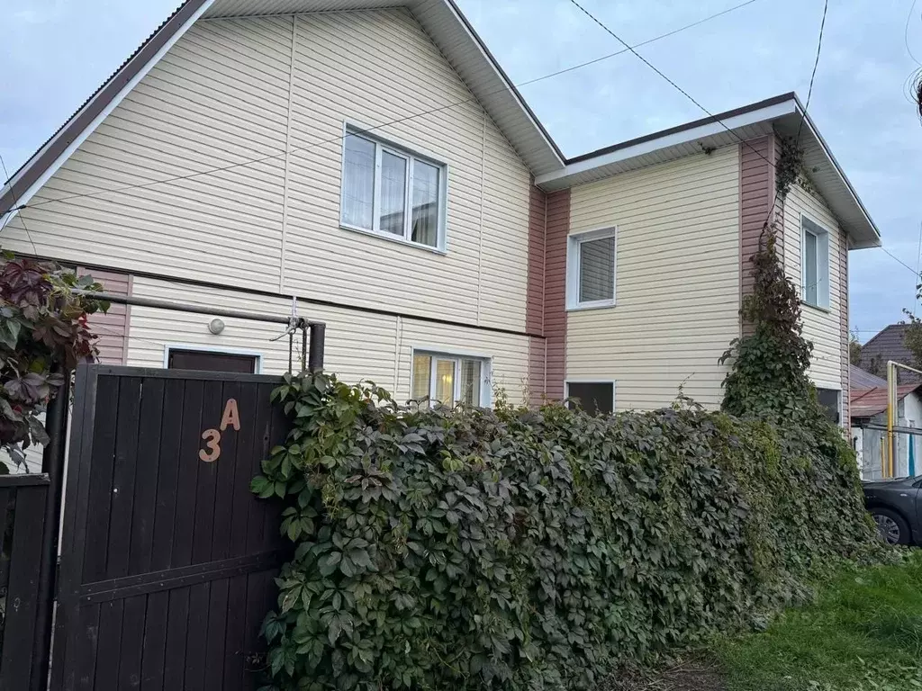 Дом в Алтайский край, Барнаул Горьковский проезд, 3А (130 м) - Фото 1