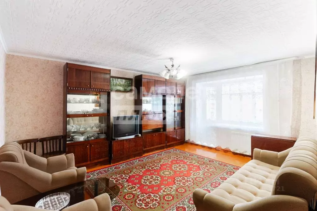 2-к кв. Омская область, Омск ул. Орджоникидзе, 268А (54.1 м) - Фото 1