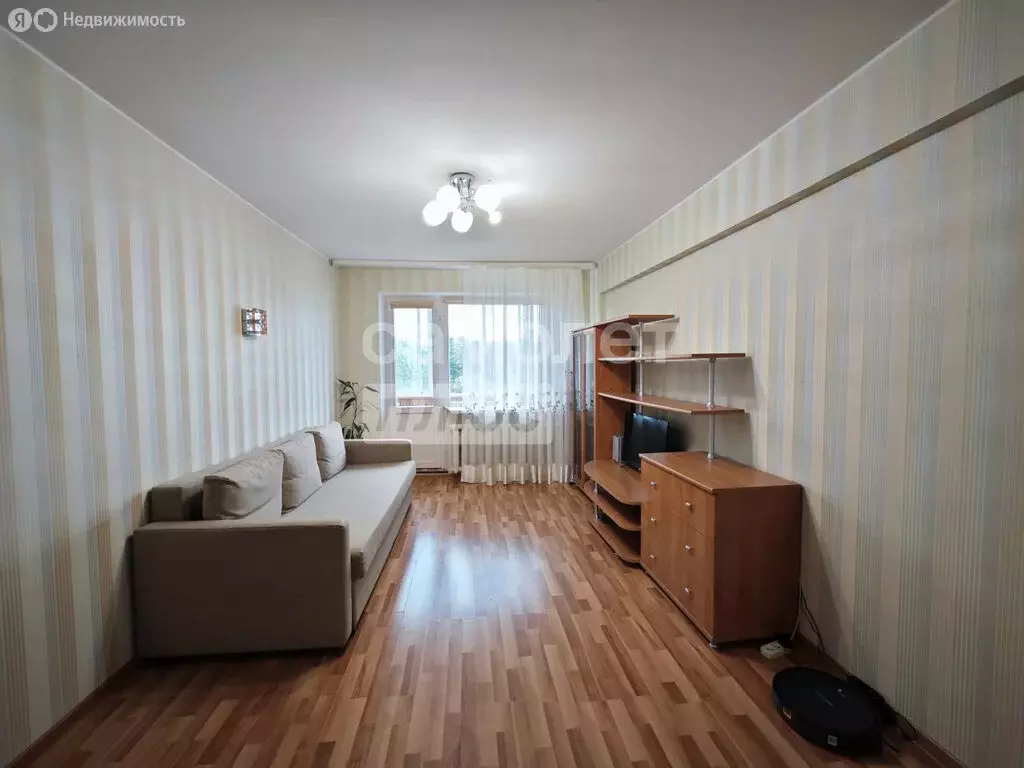 3-комнатная квартира: Великий Новгород, Береговая улица, 46 (59.3 м) - Фото 0