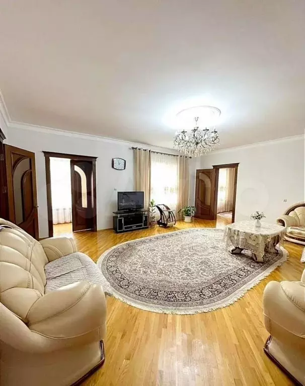 Дом 150 м на участке 5 сот. - Фото 1