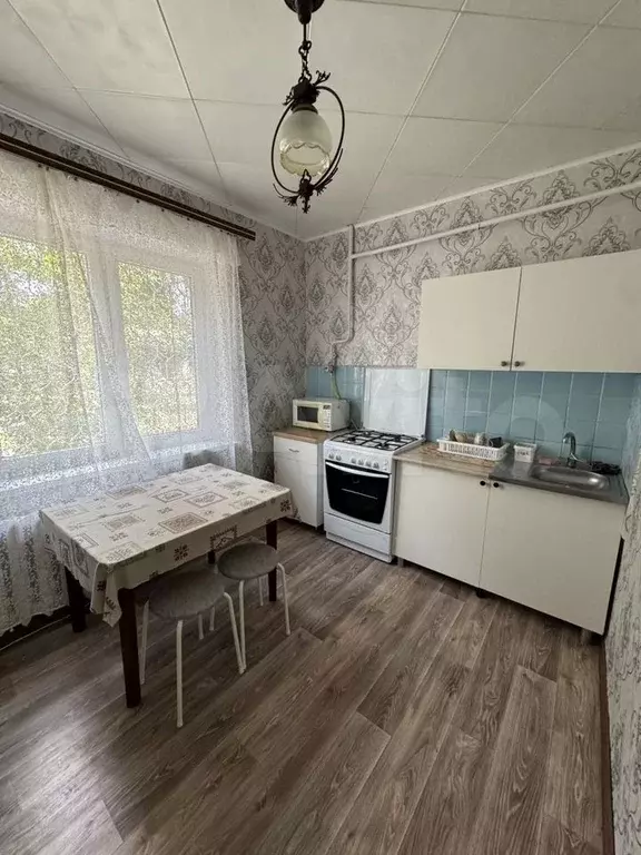 1-к. квартира, 37 м, 1/9 эт. - Фото 0