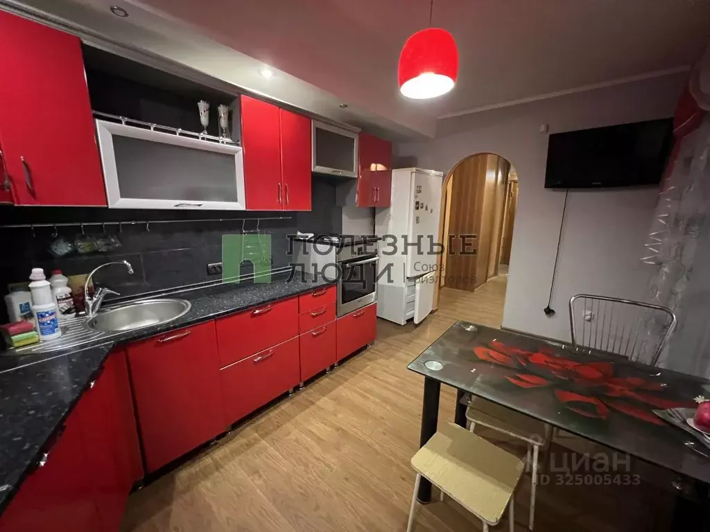 2-к кв. Курганская область, Курган Заозерный жилрайон, 6А мкр, 7 (57.0 ... - Фото 1