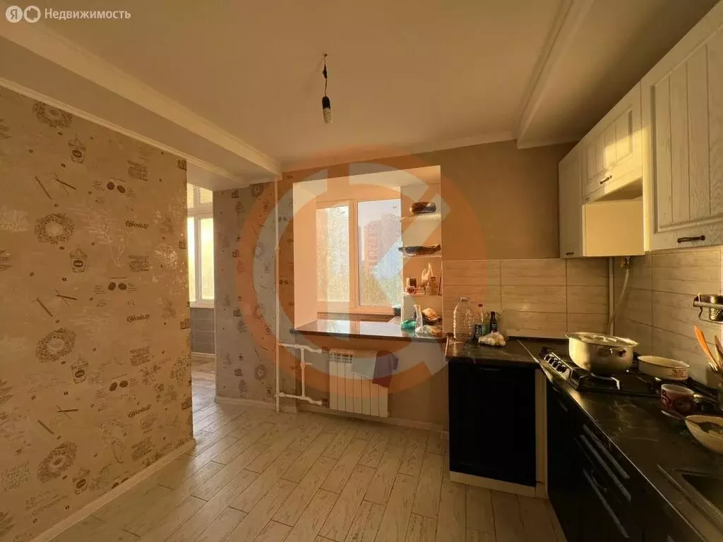 2-комнатная квартира: Евпатория, проспект Победы, 56 (48 м) - Фото 1