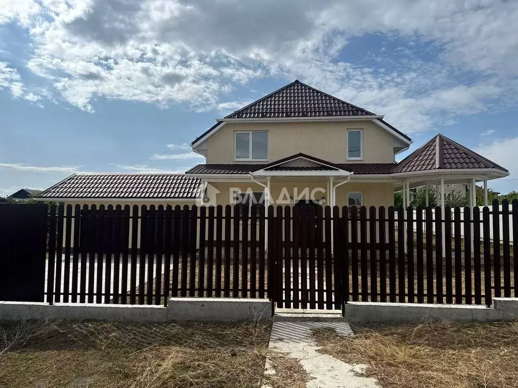Дом в Старый Оскол, Художественная улица, 49 (213 м) - Фото 1