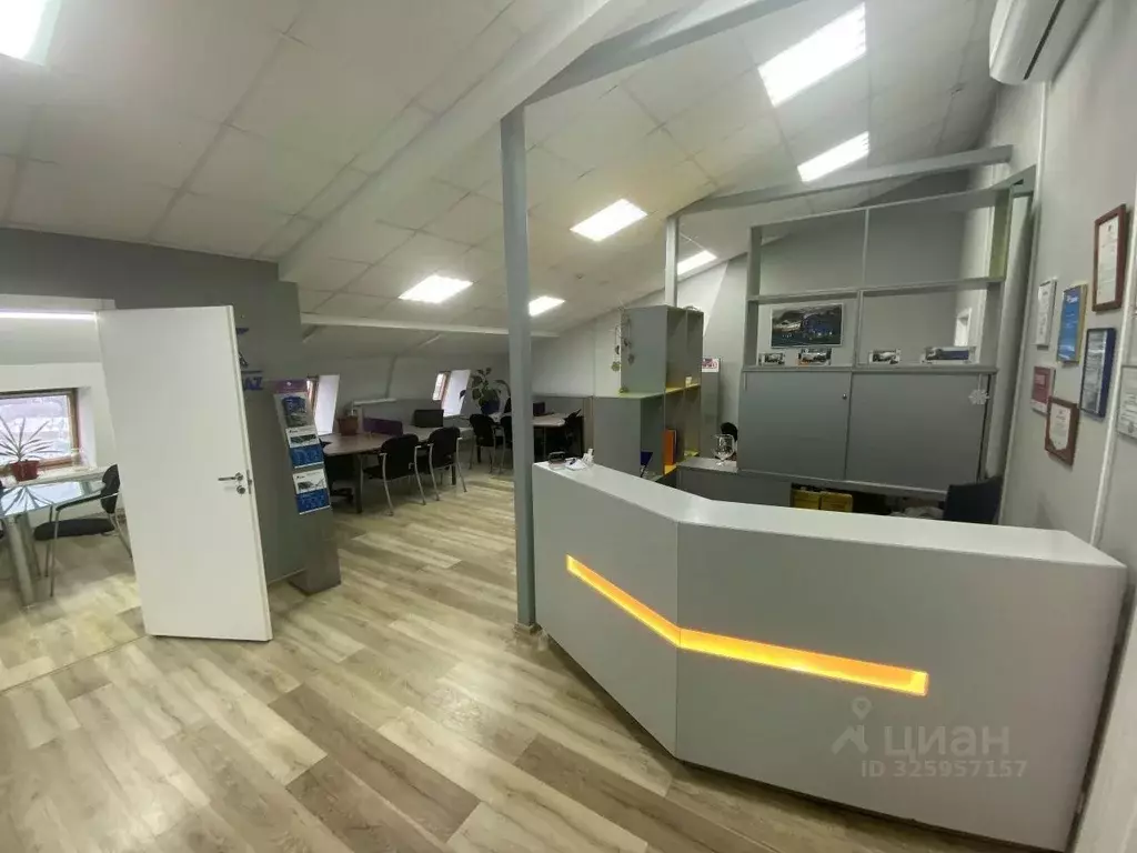 Офис в Санкт-Петербург Цветочная ул., 16 (144 м) - Фото 2