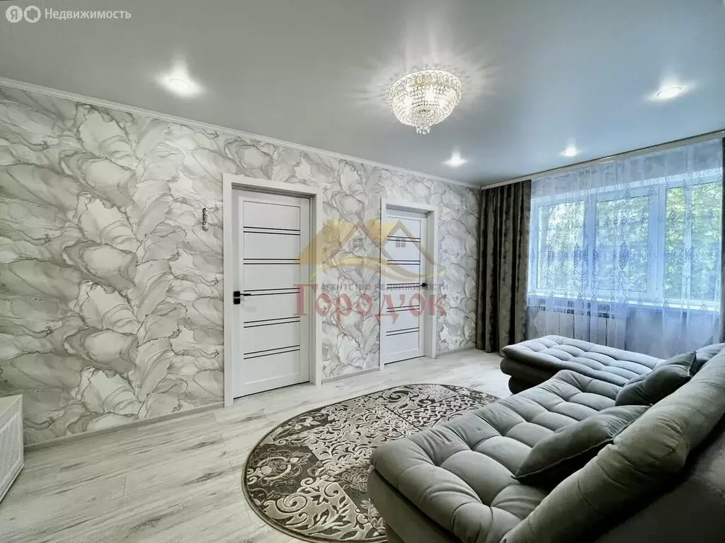 4-комнатная квартира: Борисоглебск, Северный микрорайон, 28 (60 м) - Фото 1