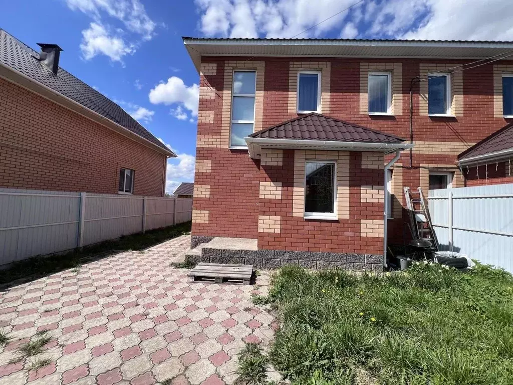Таунхаус в Башкортостан, Уфа городской округ, с. Нагаево ул. ... - Фото 1