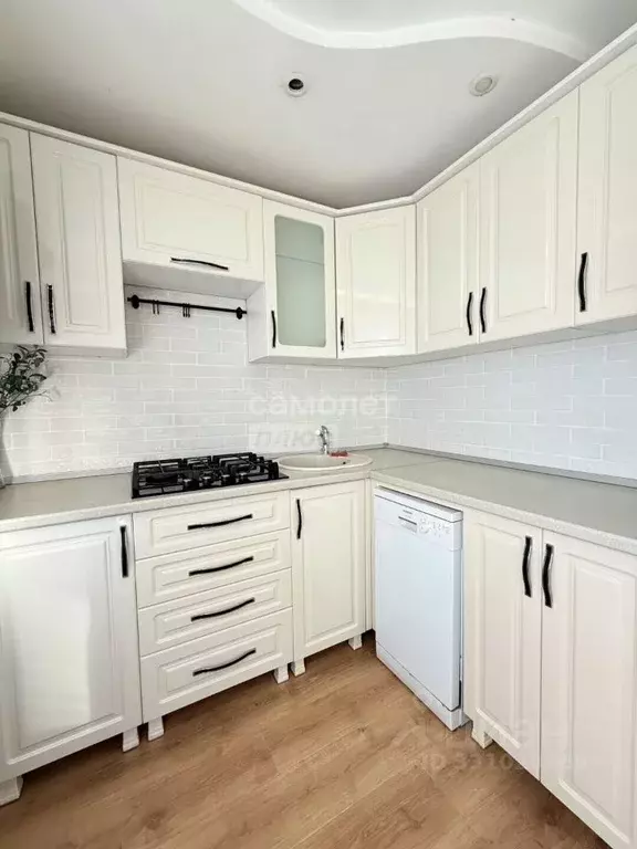 3-к кв. Самарская область, Сызрань Звездная ул., 22 (56.8 м) - Фото 1
