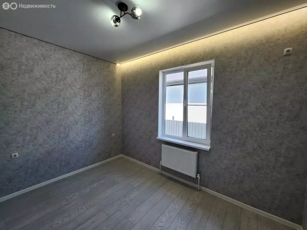 Дом в Темрюк, улица Декабристов (90 м) - Фото 1