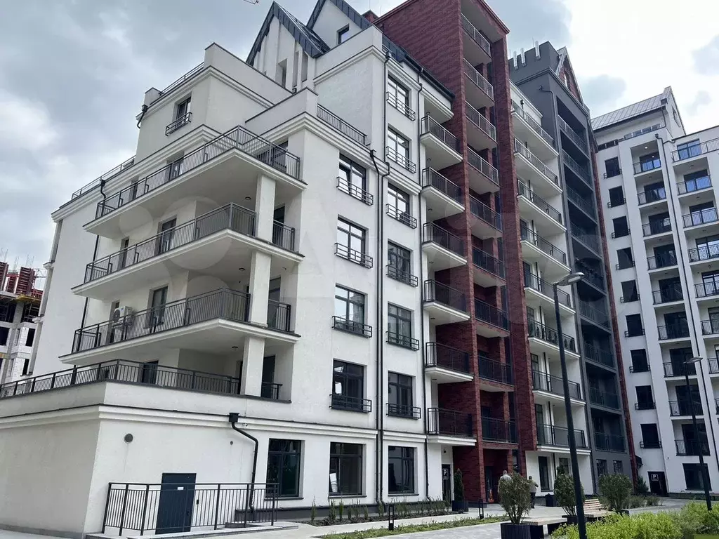 1-к. квартира, 42,9 м, 6/9 эт. - Фото 1