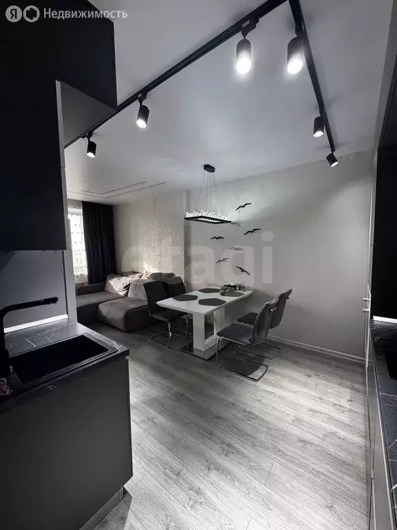 2-комнатная квартира: Чита, Кастринская улица, 9 (60.2 м) - Фото 2