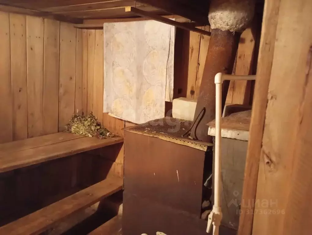 Дом в Оренбургская область, Сакмарский район, Татаро-Каргалинский ... - Фото 1