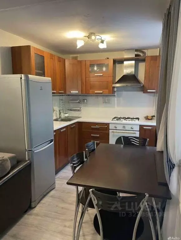 3-к кв. Свердловская область, Екатеринбург ул. Ильича, 20А (56.0 м) - Фото 2