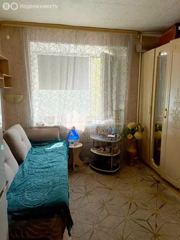 1к в -комнатной квартире (12.8 м) - Фото 1
