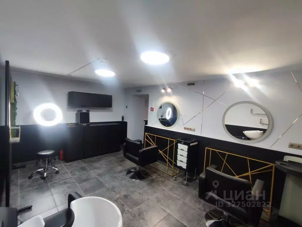 Помещение свободного назначения в Санкт-Петербург ул. Победы, 8 (57 м) - Фото 1