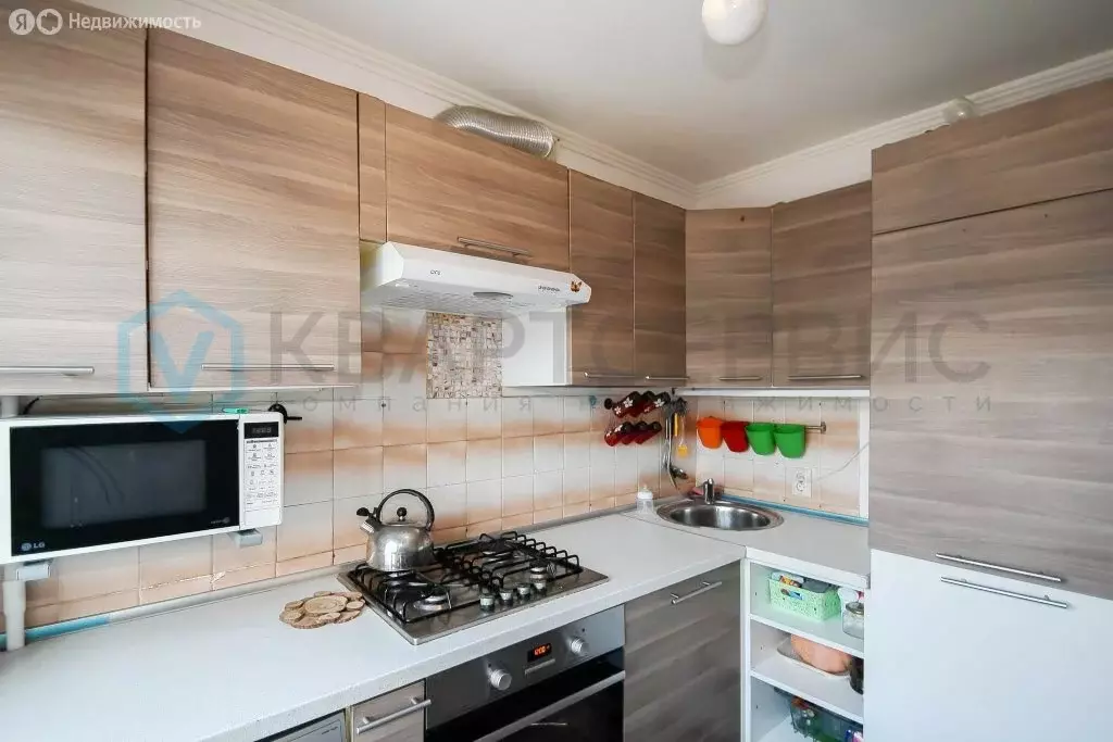 2-комнатная квартира: Омск, микрорайон Заозёрный, улица Сергея ... - Фото 2