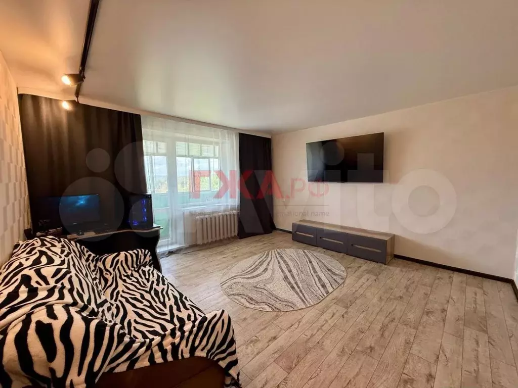 2-к. квартира, 50 м, 6/9 эт. - Фото 0