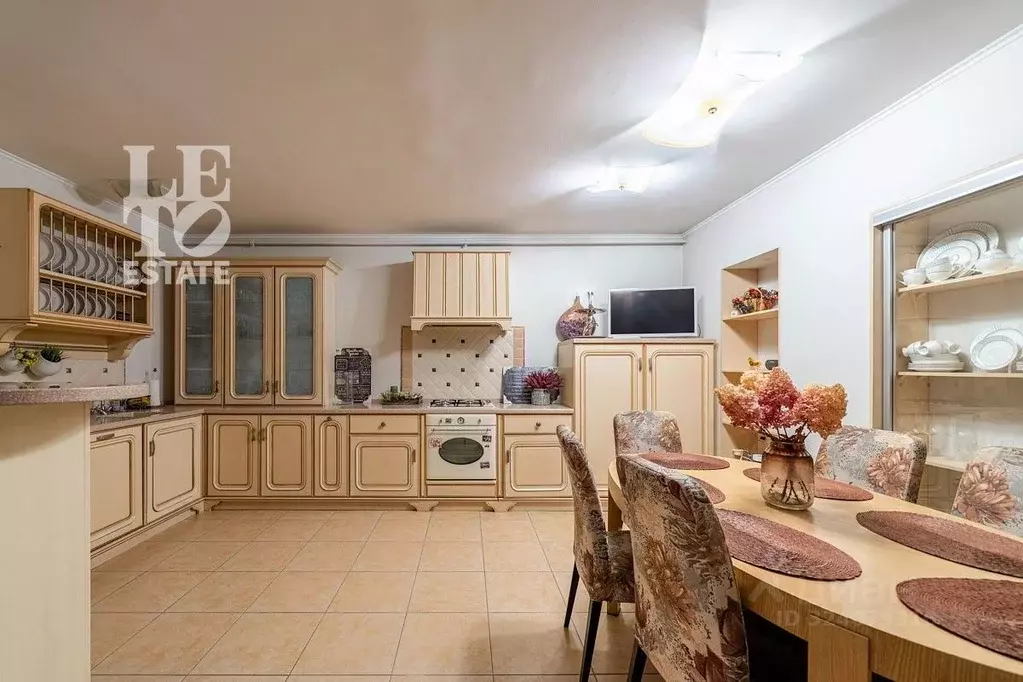 Дом в Московская область, Мытищи городской округ, пос. Вешки ул. ... - Фото 1