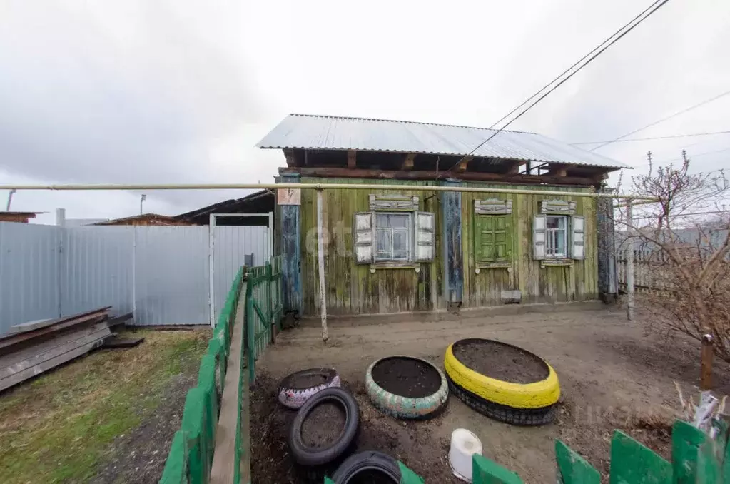 Дом в Курганская область, Шадринск Узкий пер. (32 м) - Фото 0