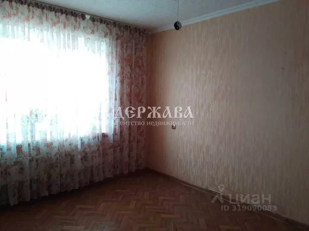 2-к кв. Белгородская область, Старый Оскол Макаренко мкр, 38 (53.0 м) - Фото 1