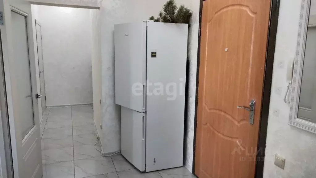 2-к кв. Белгородская область, Белгород ул. Газовиков, 9А (60.0 м) - Фото 0