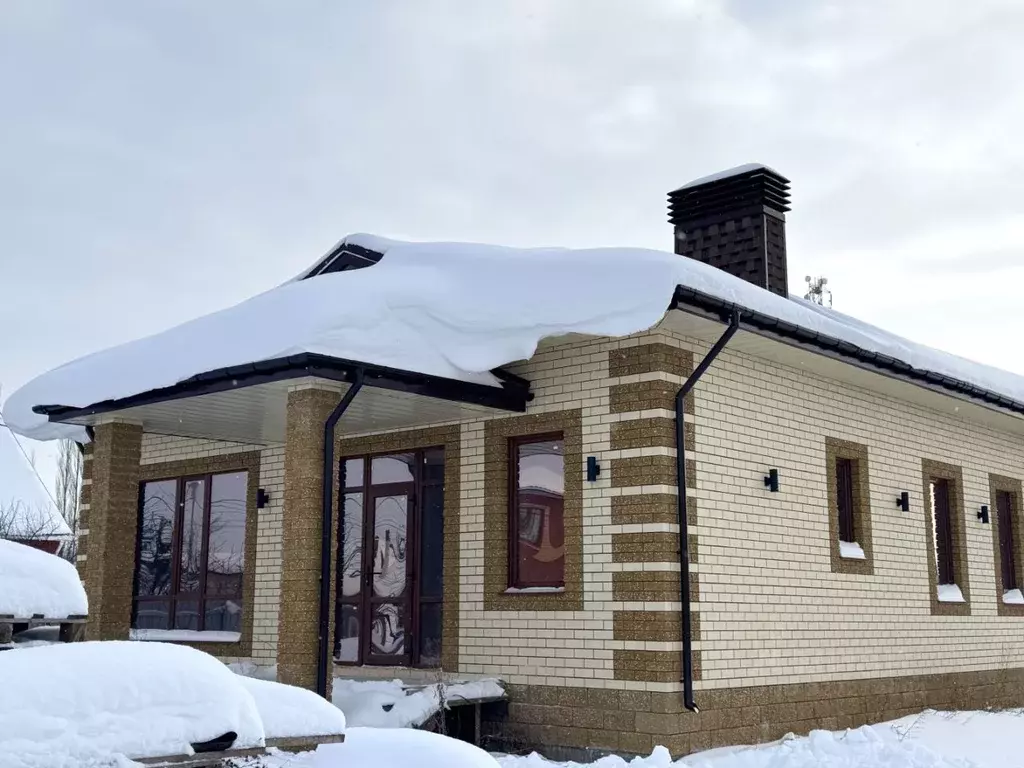 Дом в Башкортостан, Иглинский район, с. Акбердино ул. Тавакановская ... - Фото 1