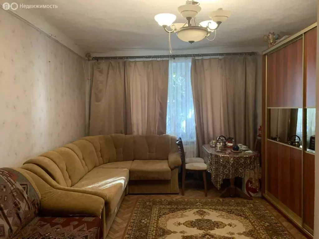 3-комнатная квартира: Санкт-Петербург, Малый проспект Петроградской ... - Фото 0