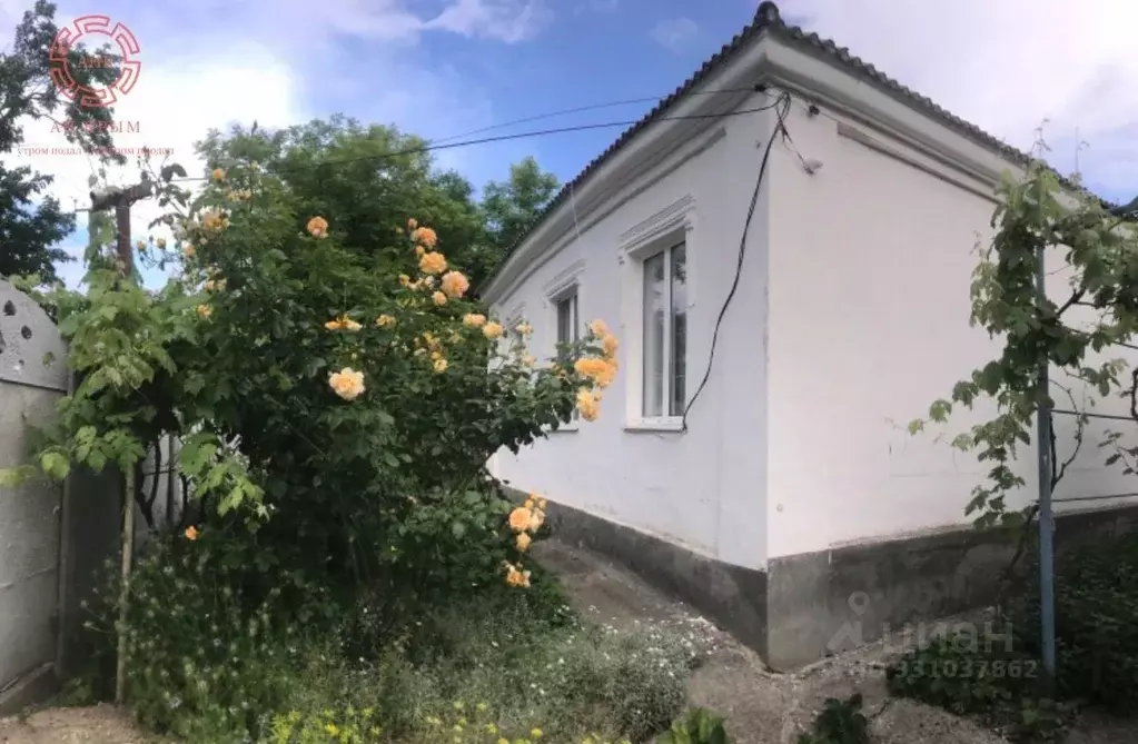 Дом в Крым, Ленинский район, с. Приозерное ул. Колхозная (62 м) - Фото 1