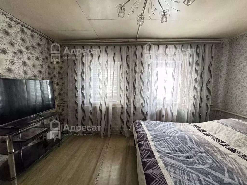 Дом в Волгоградская область, Волгоград Верхнезареченский пгт, ул. ... - Фото 1