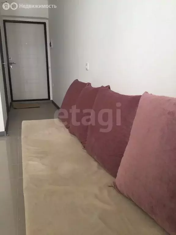 Квартира-студия: Тюмень, улица Новосёлов, 107к1 (15 м) - Фото 2