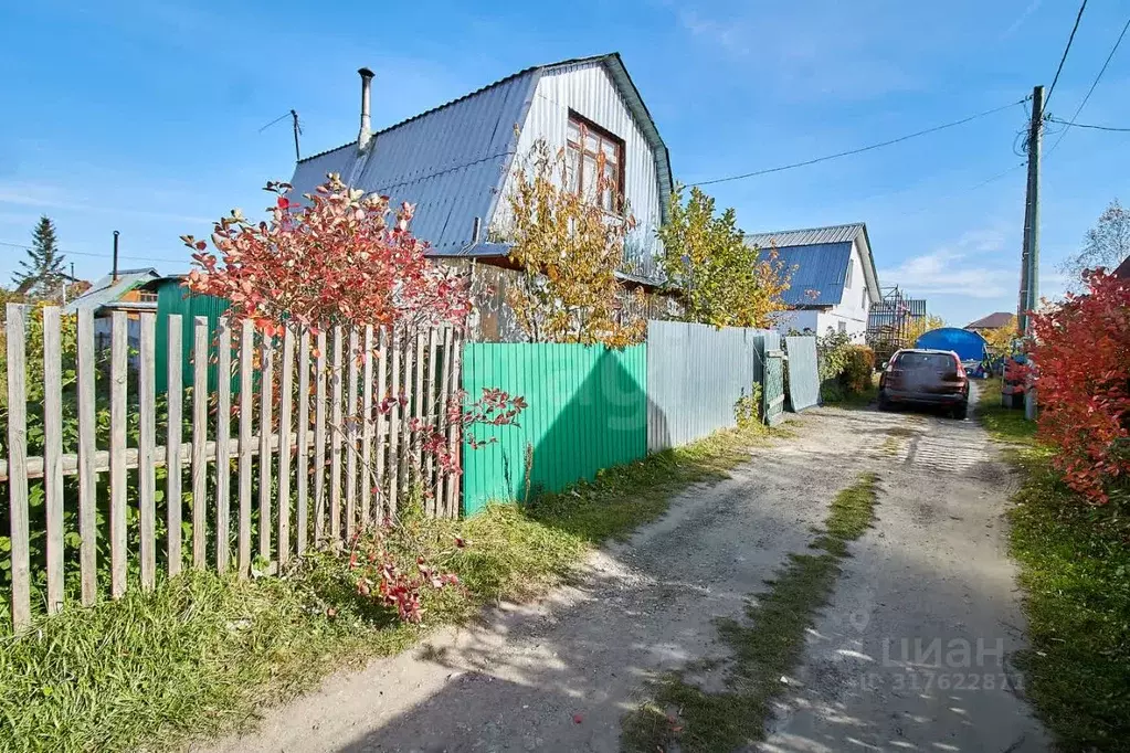 Дом в Тюменская область, Тюмень СОСН Аккумуляторщик-2 тер., ул. ... - Фото 0