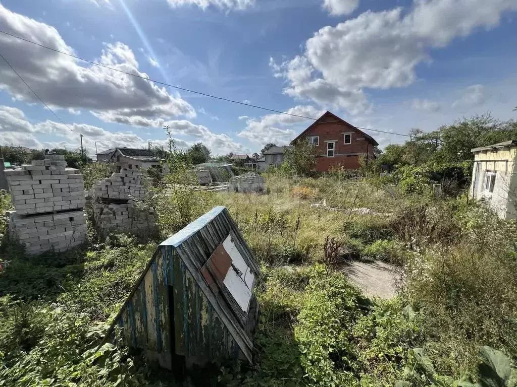 Участок в Калининградская область, Калининград Радуга СНТ, ул. 1-я ... - Фото 1