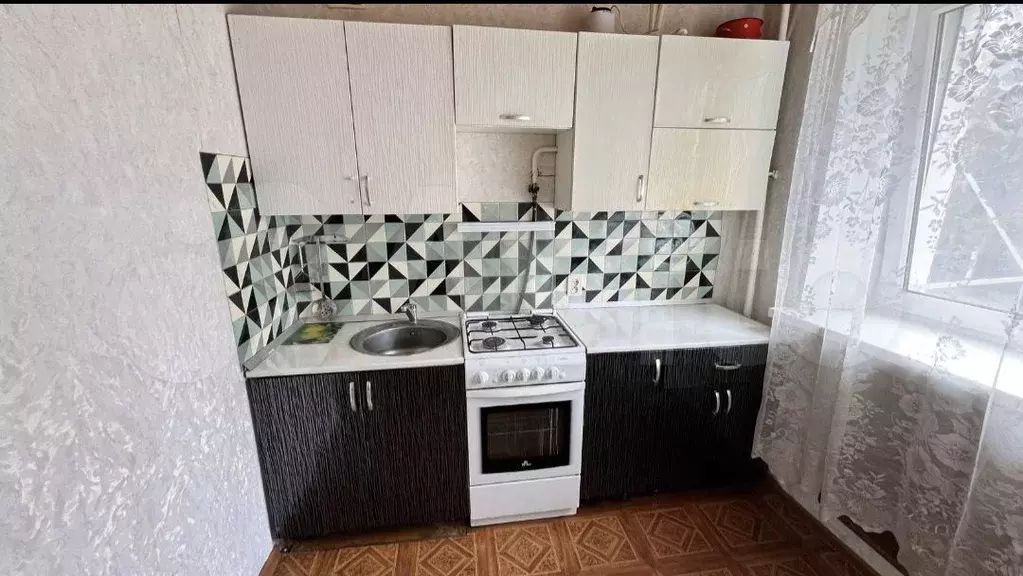 1-к. квартира, 30 м, 2/5 эт. - Фото 0